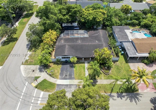 Photo 3 of Single family home for sale at 20001 Ranch Rd, Cutler Bay, FL 33189 | MLS# A12072955 | Listing updated on 2026-09-22