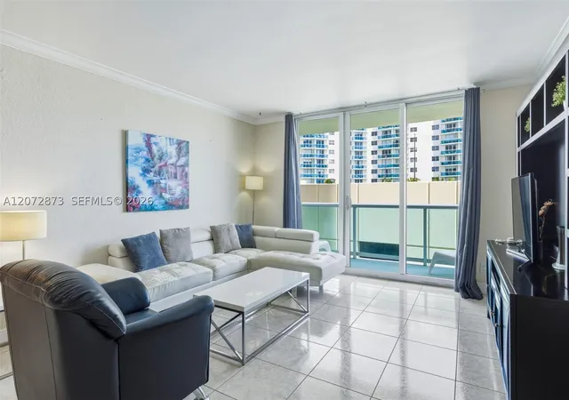 Photo 3 of Condo for sale at 3901 S Ocean Dr #3E, Hollywood, FL 33019 | MLS# A12072873 | Listing updated on 2026-09-09