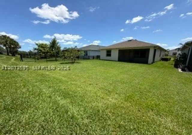 Photo 2 of Single family home for sale at 556 Se Mulberry Way, Port St Lucie, FL 34984 | MLS# A12073595 | Listing updated on 2026-08-29