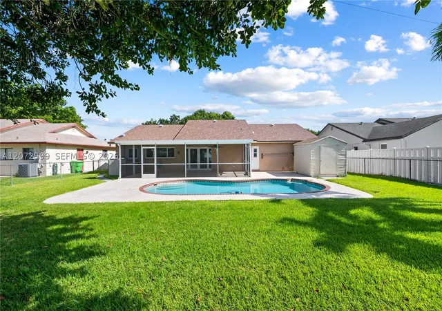 Photo 3 of Sale Pending at 10370 Nw 20th Ct, Sunrise, FL 33322 | MLS# A12072999 | Listing updated on 2026-09-10