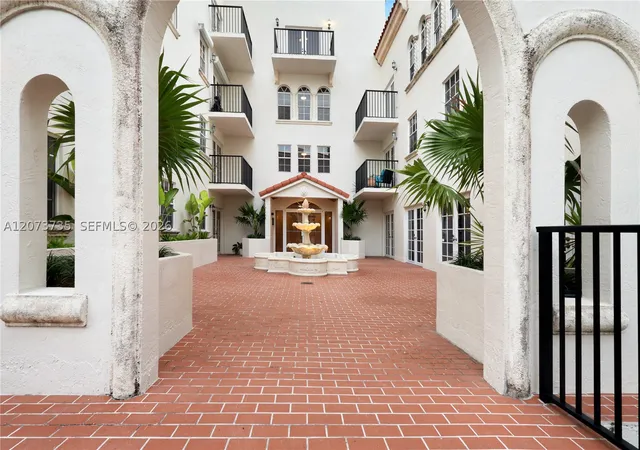 Photo 3 of Condo for sale at 323 Navarre Ave #301, Coral Gables, FL 33134 | MLS# A12073735 | Listing updated on 2026-08-29