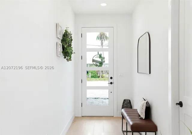 Photo 3 of Single family home for sale at 2725 2725 Hwy A1A Melbourne Beach Fl 32951, Melbourne Beach, FL 32951 | MLS# A12072196 | Listing updated on 2026-08-20