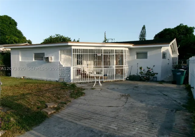 Photo 1 of Single family home for sale at 864 Nw 116th St, Miami, FL 33168 | MLS# A12073820 | Listing updated on 2026-09-09