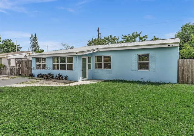 Photo 3 of Single family home for sale at 18381 Ne 21st Pl, North Miami Beach, FL 33179 | MLS# A12072689 | Listing updated on 2026-09-15