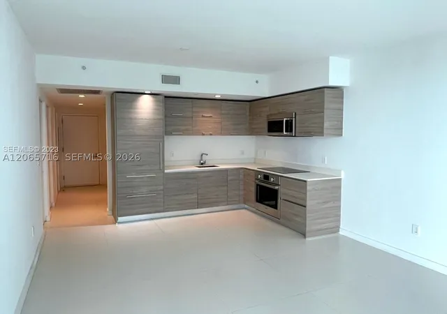 Photo 3 of Condo for sale at 1300 S Miami Ave #1008, Miami, FL 33130 | MLS# A12065716 | Listing updated on 2026-09-15