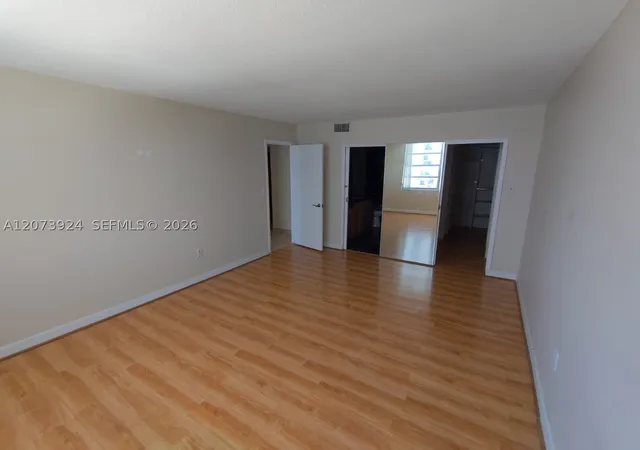 Photo 2 of Condo for sale at 2780 Ne 183rd St #1402, Aventura, FL 33160 | MLS# A12073924 | Listing updated on 2026-09-03