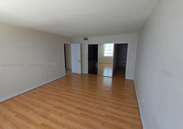 Photo 3 of Condo for sale at 2780 Ne 183rd St #1402, Aventura, FL 33160 | MLS# A12073924 | Listing updated on 2026-09-03
