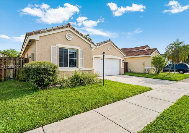 Photo 3 of Single family home for sale at 15840 Sw 85th St, Miami, FL 33193 | MLS# A12073921 | Listing updated on 2026-09-01