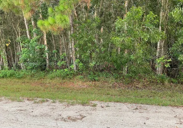 Photo 1 of Land for sale at 82nd St N, Palm Beach, FL 33412 | MLS# A12072116 | Listing updated on 2026-09-02