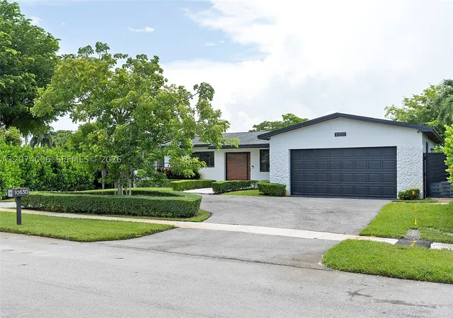 Photo 1 of Single family home for sale at 10630 Nw 19th Pl, Pembroke Pines, FL 33026 | MLS# A12074006 | Listing updated on 2026-09-12