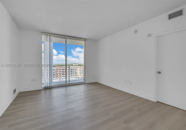 Photo 4 of Sale Pending at 18800 Ne 29Th Ave #LP1022, Aventura, FL 33180 | MLS# A12073140 | Listing updated on 2026-10-07