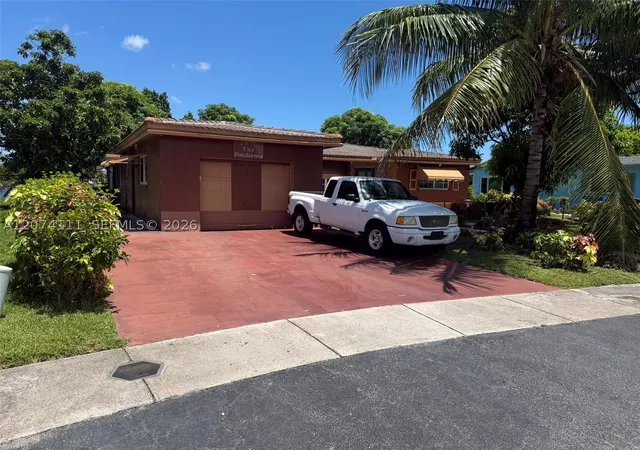 Photo 4 of Single family home for sale at 3970 Nw 50Th Ave, Lauderdale Lakes, FL 33319 | MLS# A12074111 | Listing updated on 2026-10-01