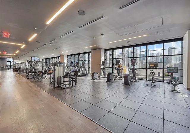 Photo 4 of Condo for sale at 159 Ne 6Th St #5102, Miami, FL 33132 | MLS# A12071194 | Listing updated on 2026-08-31