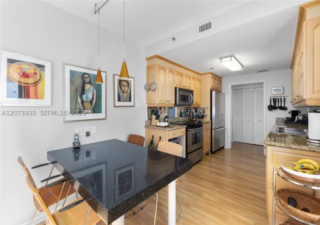 Photo 2 of Condo for sale at 1581 Brickell Ave #1105, Miami, FL 33129 | MLS# A12073930 | Listing updated on 2026-10-03