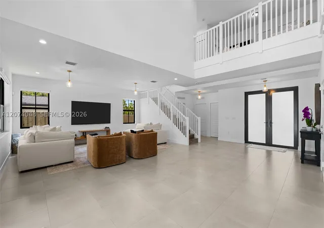 Photo 3 of Single family home for sale at 15875 Sw 90Th Ave, Palmetto Bay, FL 33157 | MLS# A12074048 | Listing updated on 2026-10-03