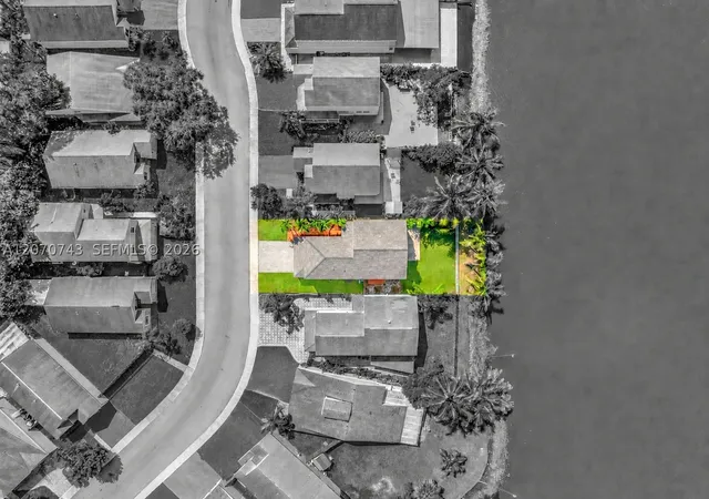 Photo 1 of Single family home for sale at 223 Sw 159th Way, Sunrise, FL 33326 | MLS# A12070743 | Listing updated on 2026-10-03