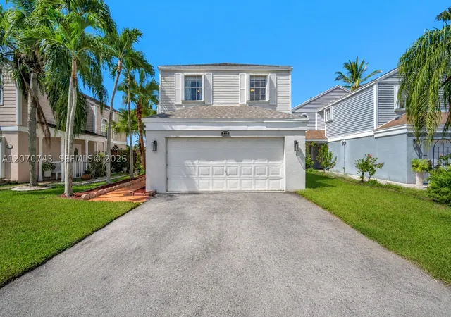Photo 3 of Single family home for sale at 223 Sw 159th Way, Sunrise, FL 33326 | MLS# A12070743 | Listing updated on 2026-10-03