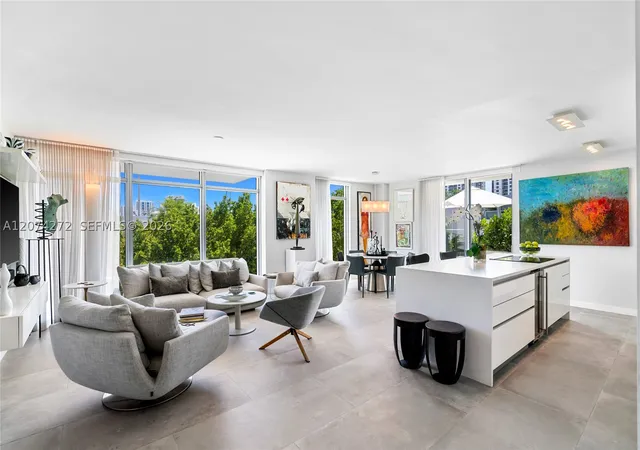 Listing Photo 1 - Condo for sale in building located at 1201 20Th St, Miami, FL 33139 - Unit #314