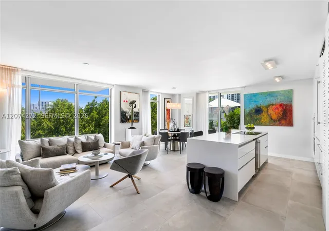 Listing Photo 3 - Condo for sale in building located at 1201 20Th St, Miami, FL 33139 - Unit #314