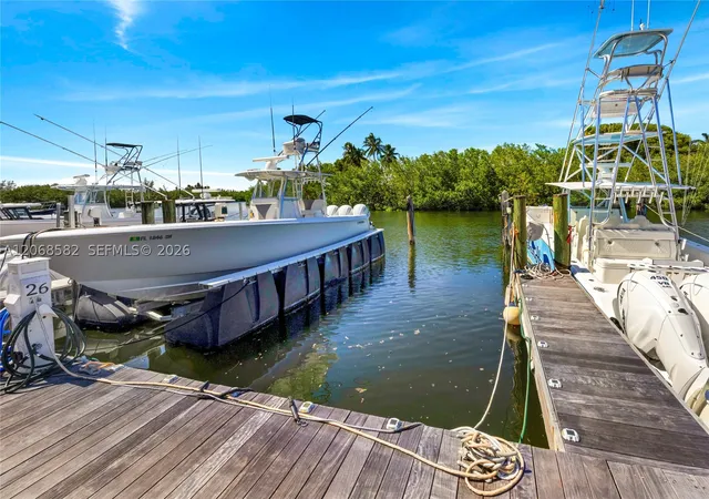 Photo 3 of Townhouse for sale at 5996 Paradise Point Dr, Palmetto Bay, FL 33157 | MLS# A12068582 | Listing updated on 2026-09-01