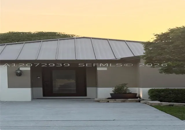 Photo 2 of Single family home for sale at 6711 Spring Garden Run, Lake Worth, FL 33463 | MLS# A12072939 | Listing updated on 2026-09-11