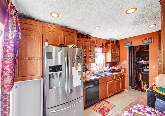 Photo 3 of Single family home for sale at 102 Ne 206th Ter, Miami Gardens, FL 33179 | MLS# A12074516 | Listing updated on 2026-09-05