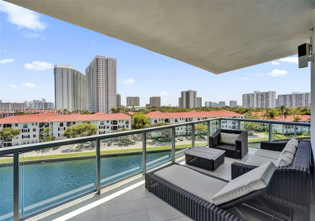 Photo 3 of Condo for sale at 3250 Ne 188Th St #501, Aventura, FL 33180 | MLS# A12074581 | Listing updated on 2026-09-21
