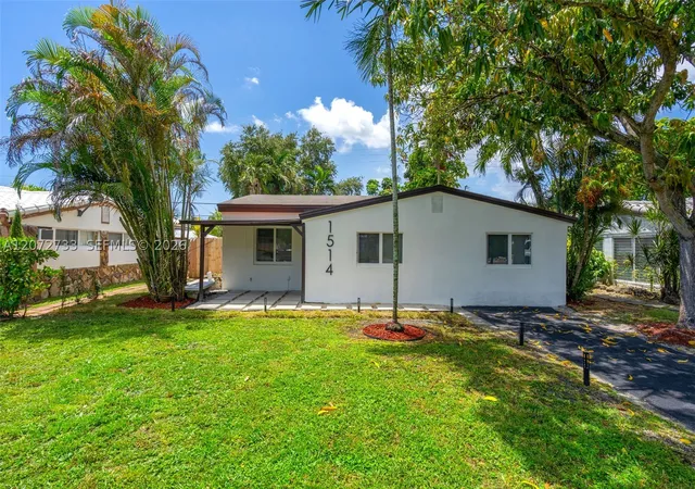 Photo 1 of Single family home for sale at 1514 Ne 176th St, North Miami Beach, FL 33162 | MLS# A12072733 | Listing updated on 2026-09-03