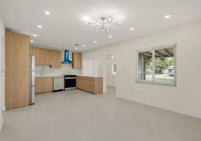 Photo 3 of Single family home for sale at 1514 Ne 176th St, North Miami Beach, FL 33162 | MLS# A12072733 | Listing updated on 2026-09-03