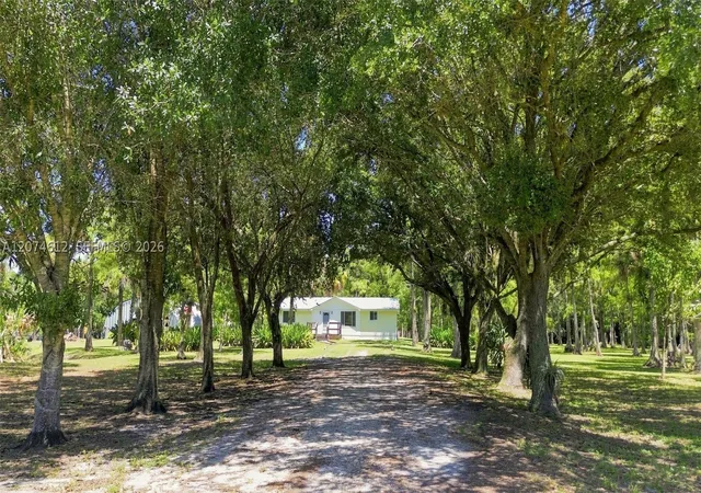 Photo 3 of Sale Pending at 5108 N 206Th Ter N, Loxahatchee, FL 33470 | MLS# A12074612 | Listing updated on 2026-09-29