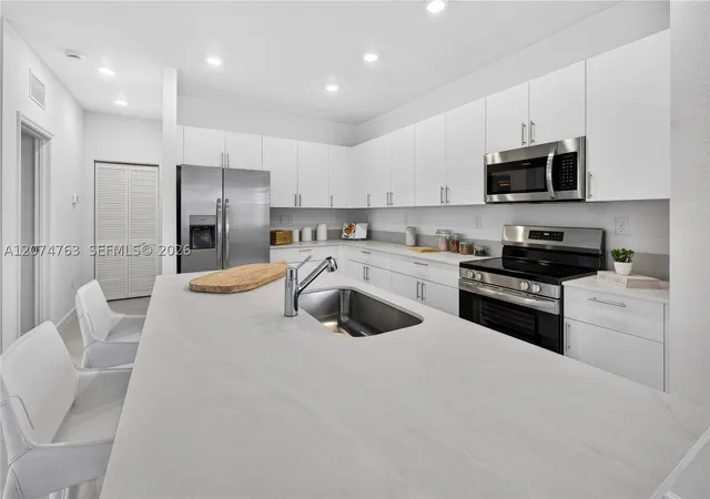 Photo 3 of Sale Pending at 19583 Sw 337 Ter, Miami, FL 33034 | MLS# A12074763 | Listing updated on 2026-09-10