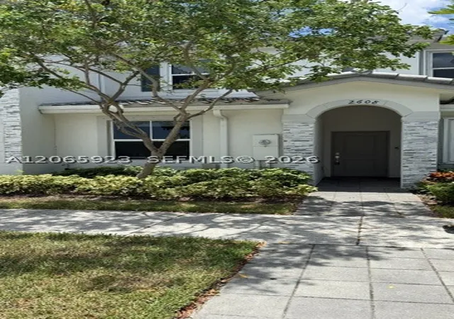 Photo 1 of Townhouse for sale at 2608 Se 19th St, Homestead, FL 33035 | MLS# A12065923 | Listing updated on 2026-08-30