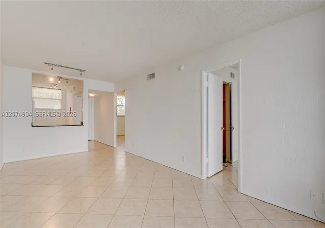 Photo 3 of Condo for sale at 114 Lake Emerald Dr #409, Oakland Park, FL 33309 | MLS# A12074904 | Listing updated on 2026-09-02