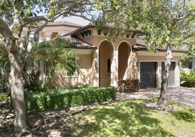 Photo 2 of Single family home for sale at 11404 Four Fillies Rd, Pinecrest, FL 33156 | MLS# A12074925 | Listing updated on 2026-08-31