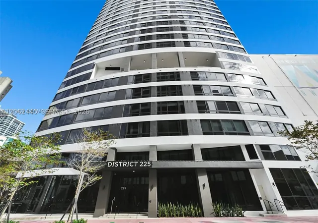 Condo for sale at 225 N Miami Ave #1801, Miami, FL 33128 | MLS# A12062440