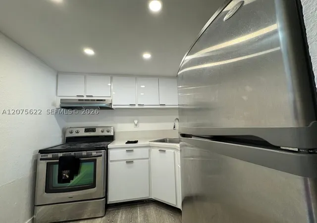 Photo 3 of Condo for sale at 4550 Nw 9Th St #709E, Miami, FL 33126 | MLS# A12075622 | Listing updated on 2026-09-11