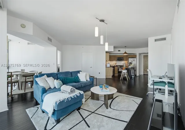 Photo 3 of Condo for sale at 350 S Miami Ave #2601, Miami, FL 33130 | MLS# A12075769 | Listing updated on 2026-10-06