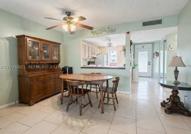Photo 4 of Condo for sale at 2951 Nw 46Th Ave #109, Lauderdale Lakes, FL 33313 | MLS# A12076023 | Listing updated on 2026-10-05