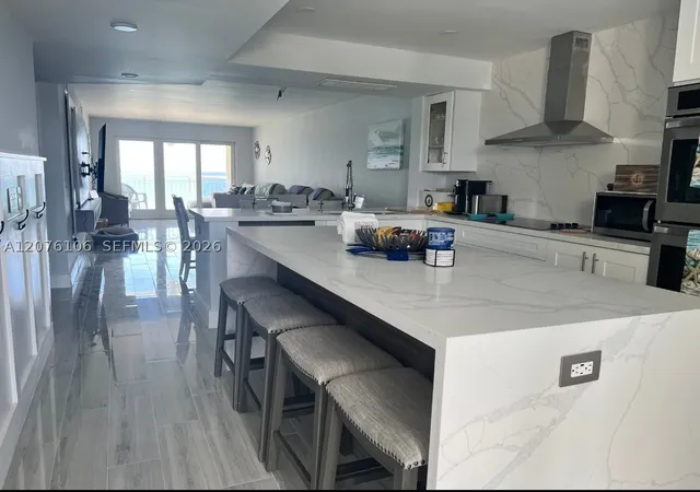 Listing Photo 1 - Condo for sale in building located at 10980 S Ocean Dr, Jensen Beach, FL 34957 - Unit #612