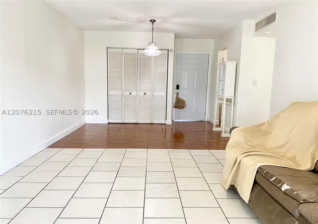 Listing Photo 4 - Condo for sale in building located at 6095 W 18Th Ave, Hialeah, FL 33012 - Unit #S314