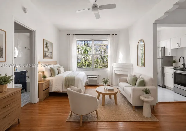 Listing Photo 2 - Condo for sale in building located at 1525 Meridian Ave, Miami Beach, FL 33139 - Unit #106