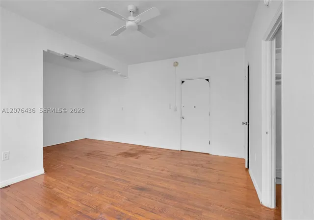 Listing Photo 3 - Condo for sale in building located at 1525 Meridian Ave, Miami Beach, FL 33139 - Unit #106