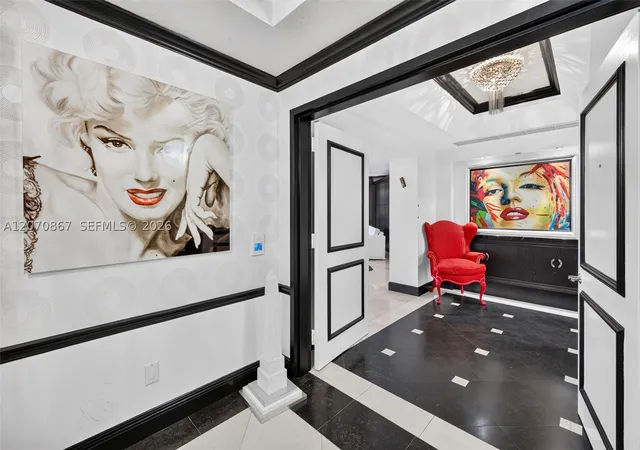 Listing Photo 3 - Condo for sale in building located at 21050 Pt Pl, Miami, FL 33180 - Unit #403