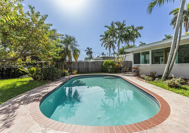Photo 2 of Single family home for sale at 1523 Liberty St, Hollywood, FL 33020 | MLS# A12076294 | Listing updated on 2026-10-02