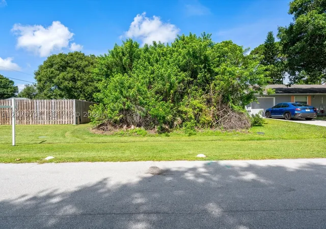 Photo 1 of Sale Pending at 1776 Sw Day St, Port St Lucie, FL 34953 | MLS# A12076701 | Listing updated on 2026-10-06