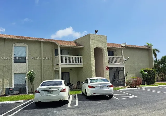 Photo 2 of Condo for sale at 1500 N Congress Ave #C18, West Palm Beach, FL 33401 | MLS# A12075904 | Listing updated on 2026-09-10