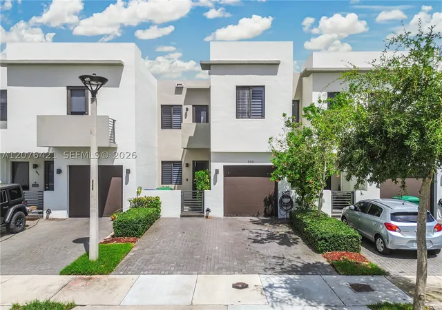 Listing Photo 1 - Condo for sale at Century Park, Unit 519 Sw 91St Pl, Century Park, Miami, FL 33174 | Built Year: 2001-2018