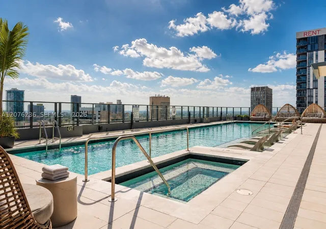 Condo for sale at 121 Ne 5Th St #3712, Miami, FL 33132 | MLS# A12076236 | Listing updated on 2026-09-09