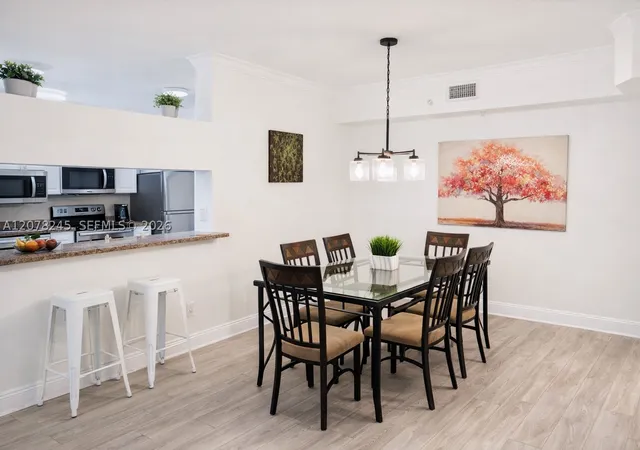 Photo 4 of Condo for sale at 17125 N Bay Rd #3105, Sunny Isles Beach, FL 33160 | MLS# A12078245 | Listing updated on 2026-08-26
