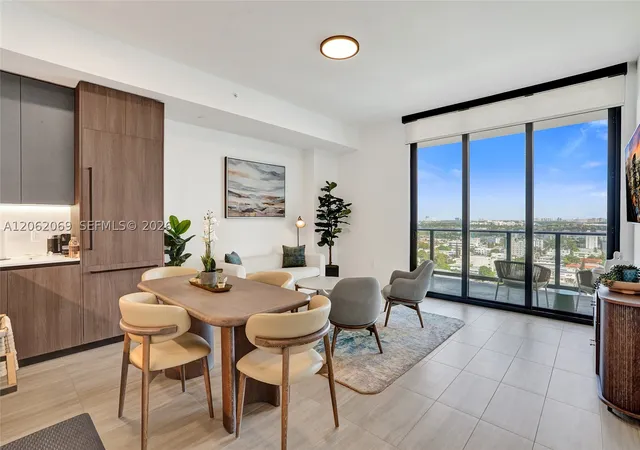 Photo 2 of Condo for sale at 580 72Nd St #1809, Miami Beach, FL 33141 | MLS# A12062069 | Listing updated on 2026-09-01